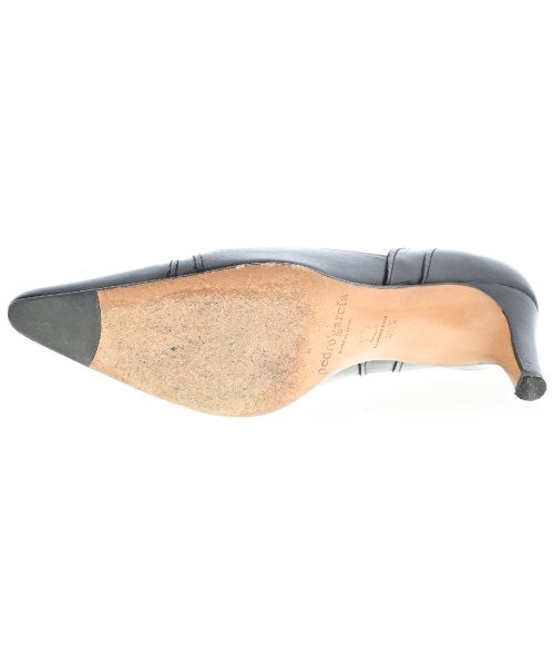 Pedro Garcia รองเท้าส้นสูง