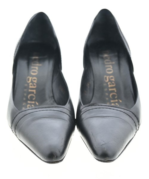 Pedro Garcia รองเท้าส้นสูง