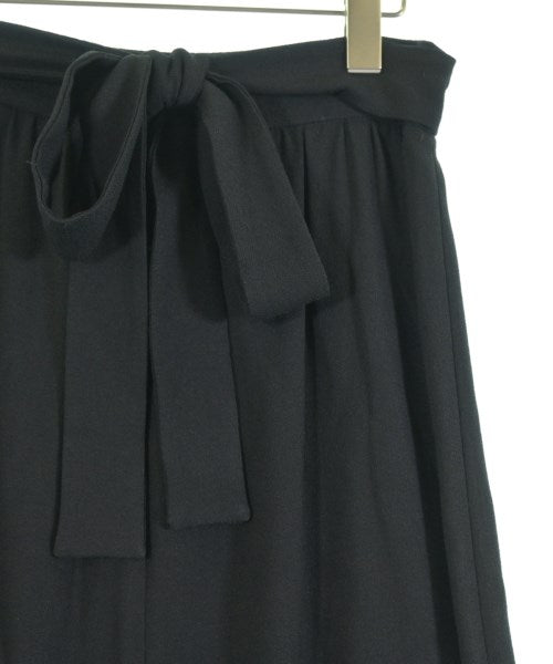 GiAMBATTiSTA VALLi กระโปรงยาวถึงเข่า