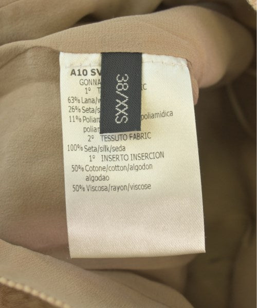 GiAMBATTiSTA VALLi กระโปรงสั้น