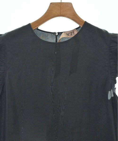 N゚ 21 เสื้อสตรี