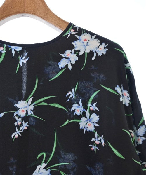 N゚ 21 เสื้อสตรี