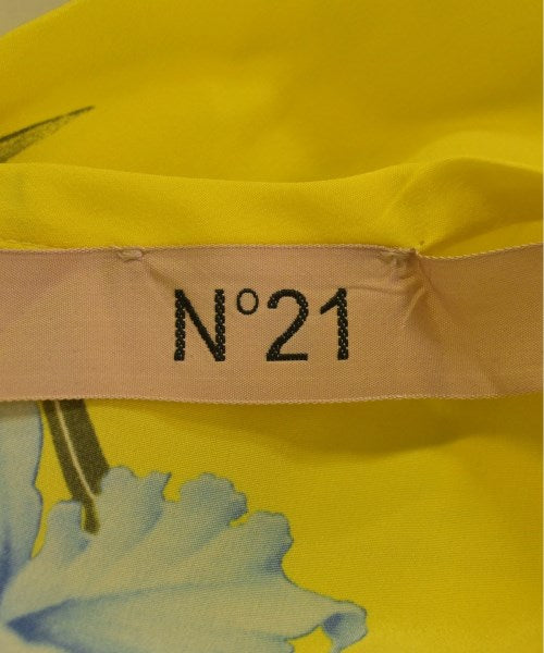 N゚ 21 ชุดเดรส