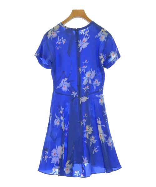 N゚ 21 ชุดเดรส