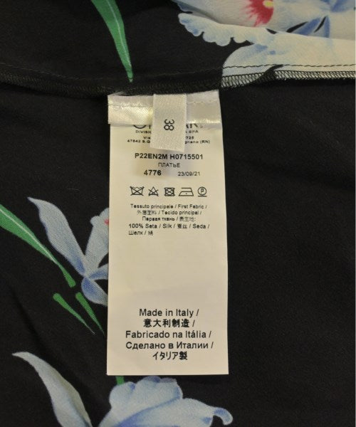 N゚ 21 ชุดเดรส