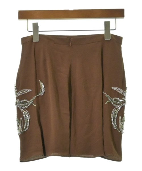 N゚ 21 กระโปรงสั้น