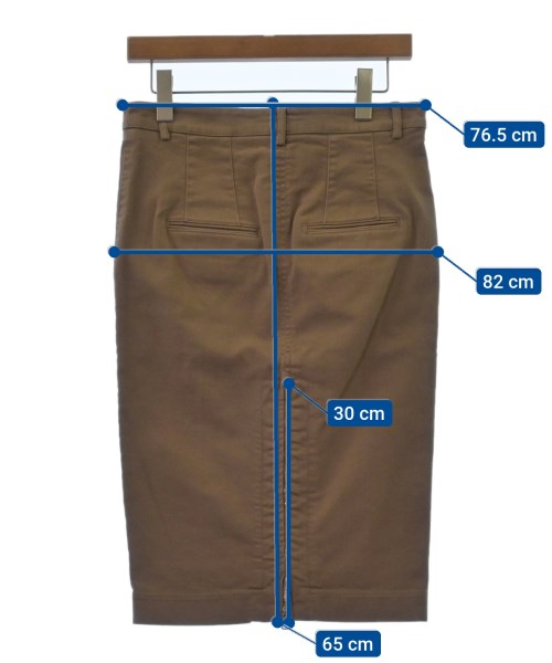 N゚ 21 กระโปรงยาวถึงเข่า