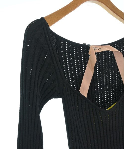 N゚ 21 ชุดเดรส