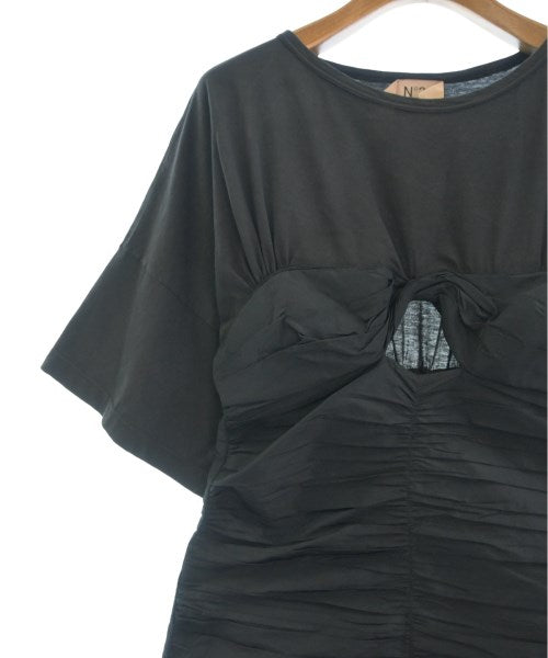 N゚ 21 ชุดเดรส