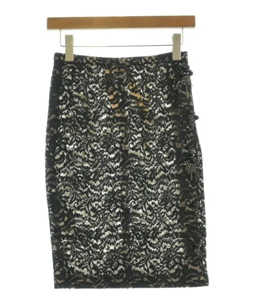 N゚ 21 กระโปรงยาวถึงเข่า