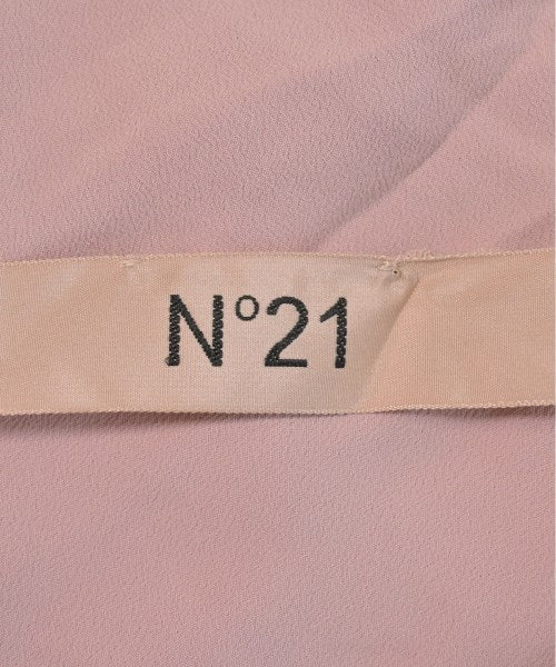 N゚ 21 เสื้อสตรี