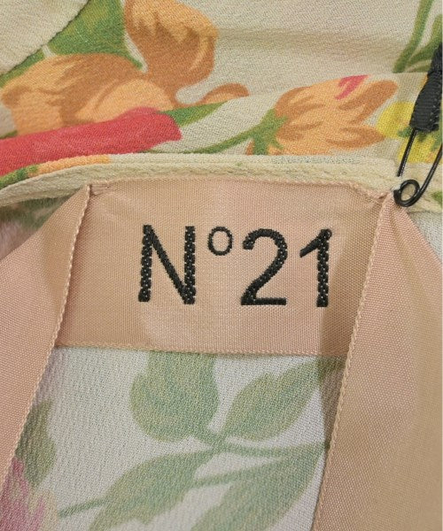 N゚ 21 เสื้อสตรี