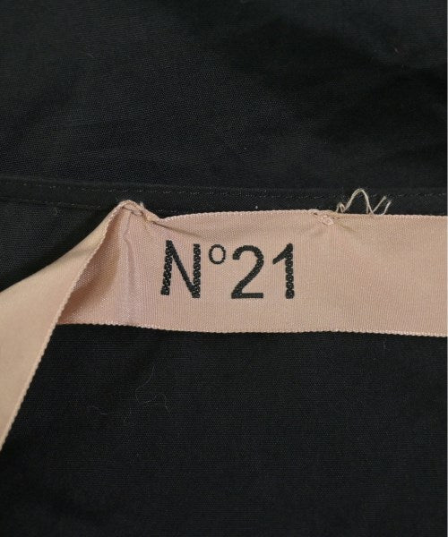 N゚ 21 ชุดเดรส