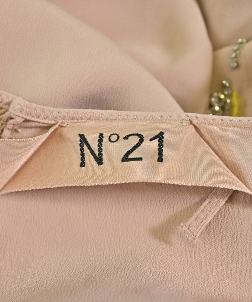 N゚ 21 ชุดเดรส
