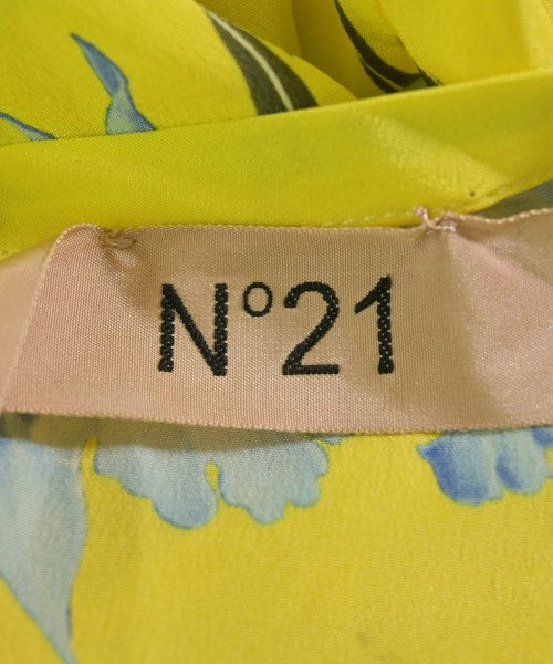 N゚ 21 ชุดเดรส