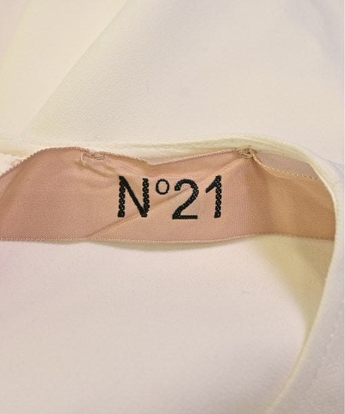 N゚ 21 ชุดเดรส