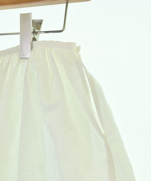 Miu Miu กระโปรงยาวถึงเข่า