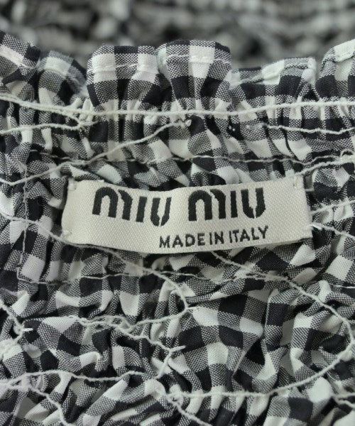 Miu Miu เสื้อลำลอง