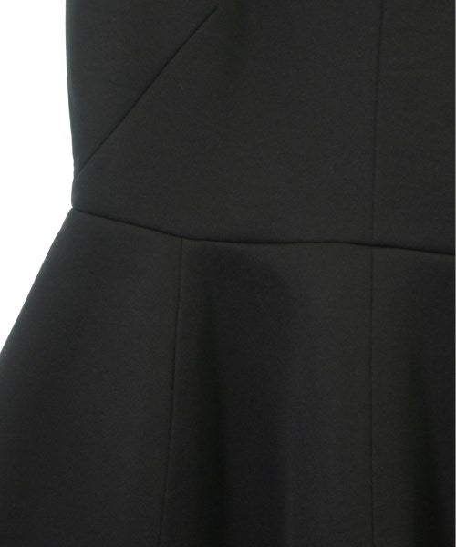 HONOR ชุดเดรส