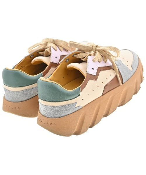 Other brand รองเท้าผ้าใบ