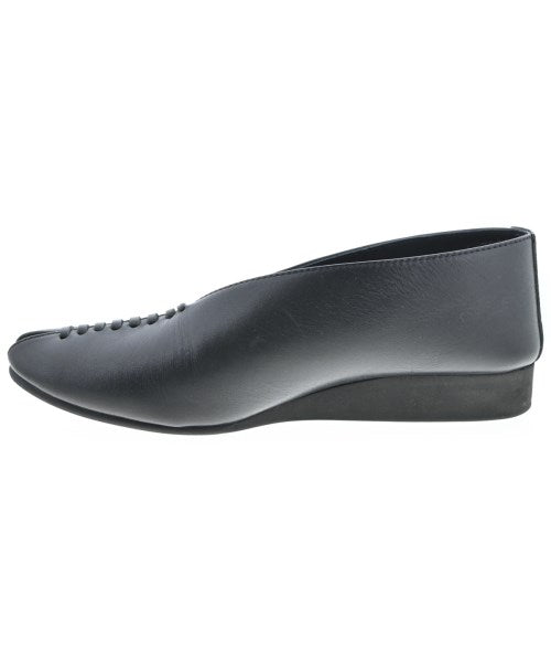 Y's รองเท้าผ้าใบ