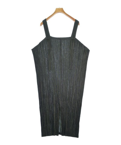 PLEATS PLEASE ชุดเดรส