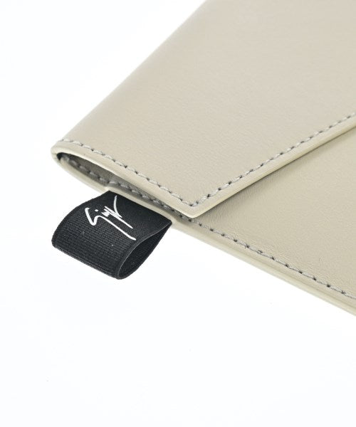 GIUSEPPE ZANOTTI DESIGN กระเป๋า