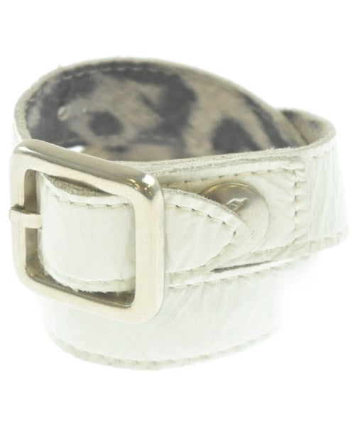 LIMI feu สร้อยข้อมือ/กำไล