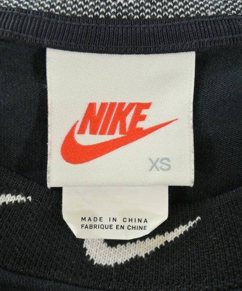 STUSSY เสื้อยืด/เสื้อท็อปส์