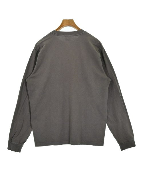 STUSSY เสื้อยืด/เสื้อท็อปส์