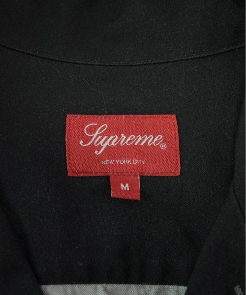 Supreme เสื้อลำลอง