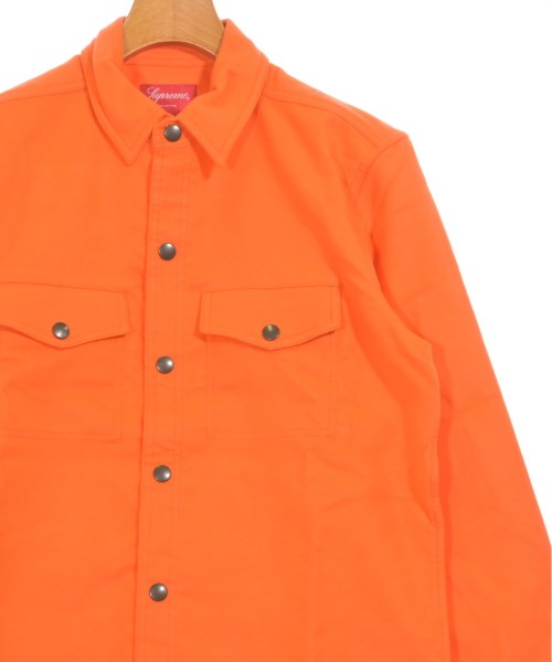 Supreme เสื้อลำลอง