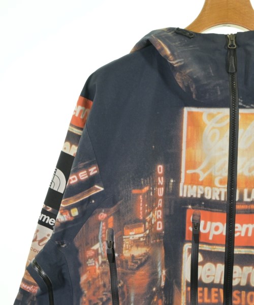 Supreme แจ็คเก็ตเบลาส์ อื่น