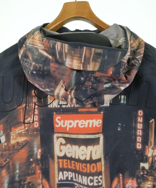 Supreme แจ็คเก็ตเบลาส์ อื่น