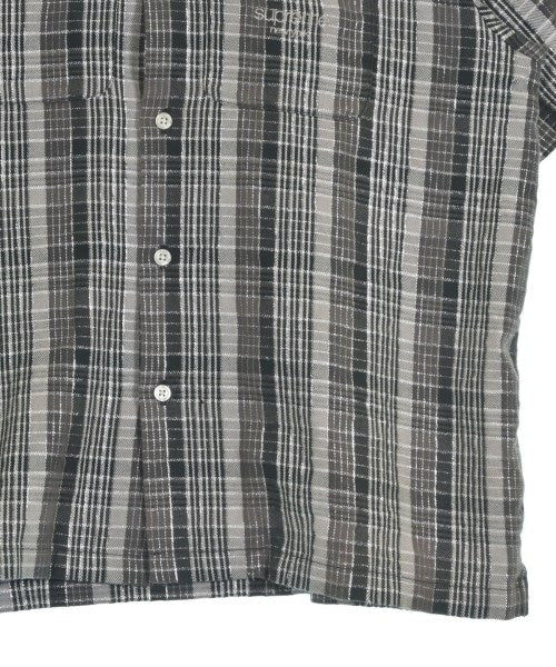 Supreme เสื้อลำลอง