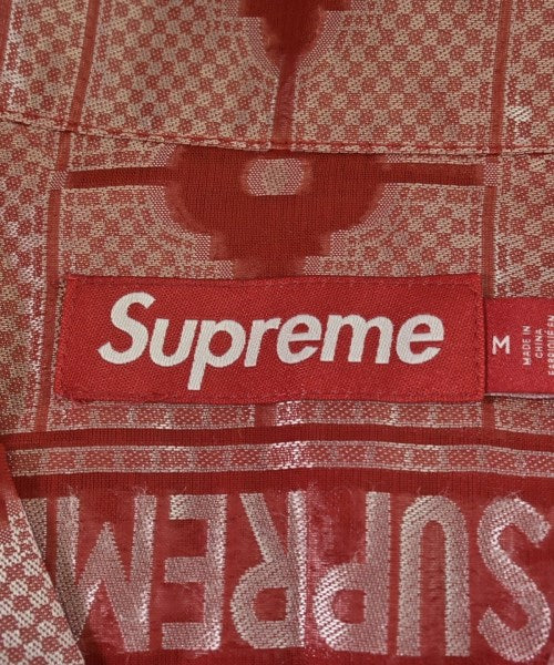 Supreme เสื้อลำลอง