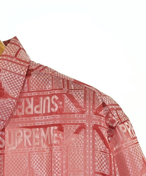 Supreme เสื้อลำลอง