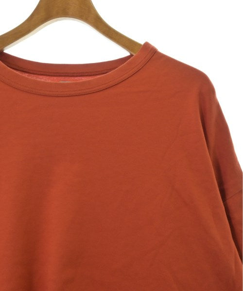 Deluxe เสื้อยืด/เสื้อท็อปส์