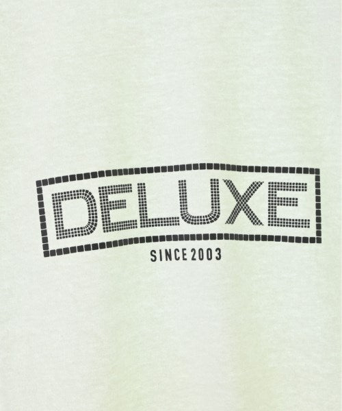 Deluxe เสื้อยืด/เสื้อท็อปส์
