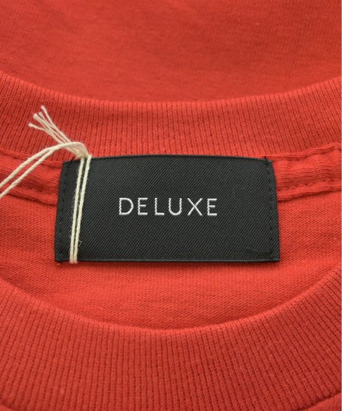 Deluxe เสื้อยืด/เสื้อท็อปส์