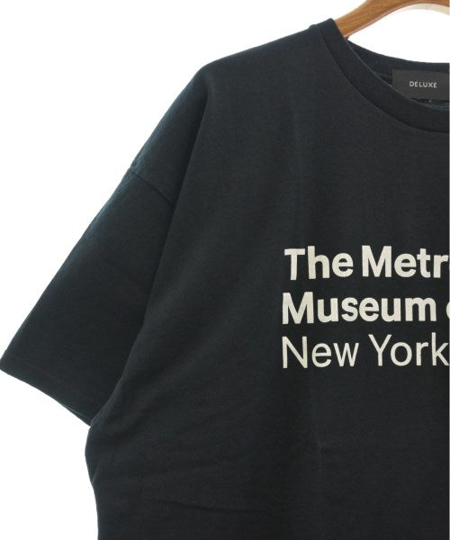 Deluxe เสื้อยืด/เสื้อท็อปส์