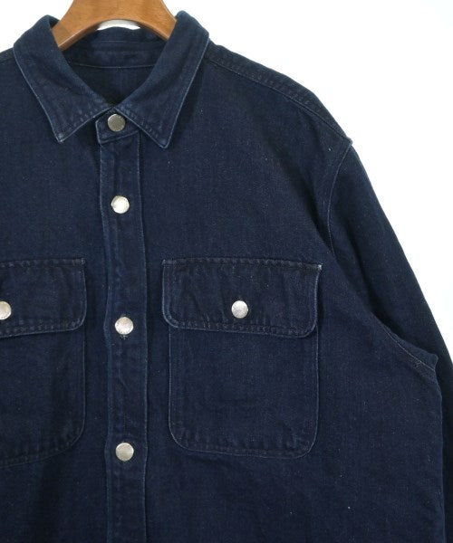 SOPHNET. เสื้อลำลอง