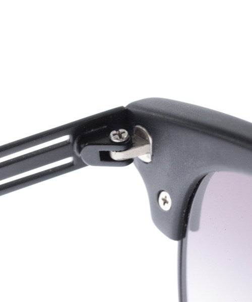 X-LARGE แว่นกันแดด