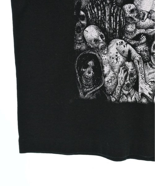 C.E เสื้อยืด/เสื้อท็อปส์