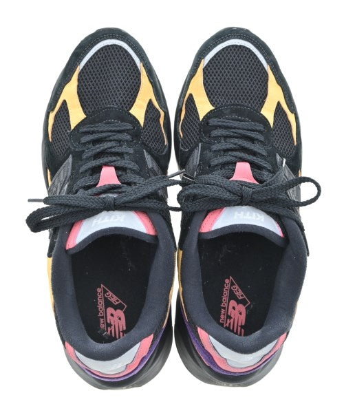 KITH รองเท้าผ้าใบ