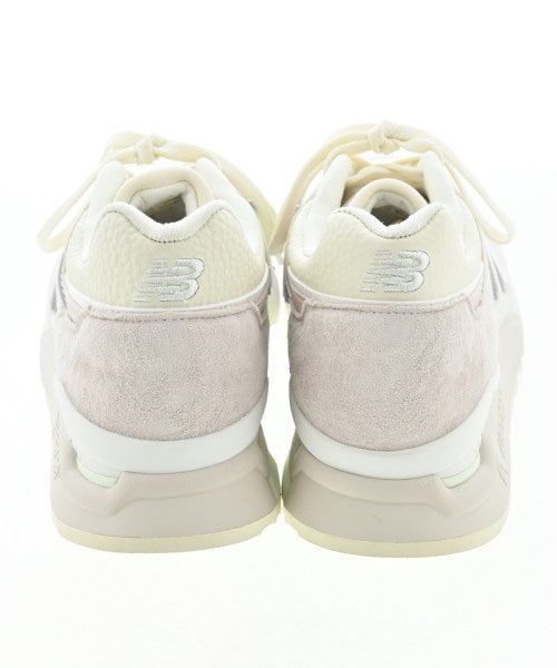 KITH รองเท้าผ้าใบ