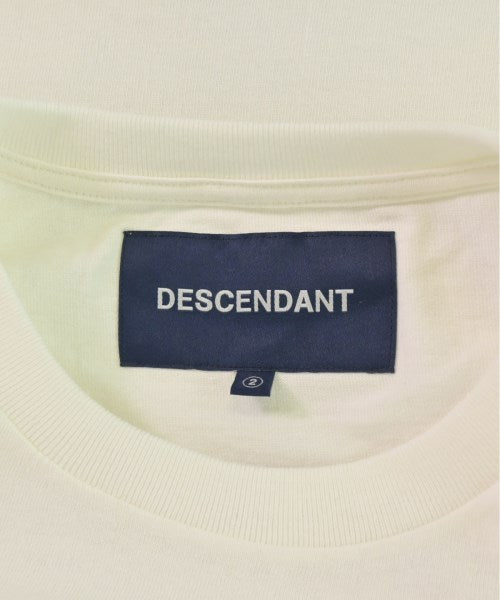 DESCENDANT เสื้อยืด/เสื้อท็อปส์