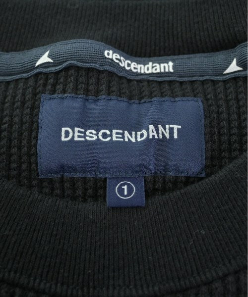 DESCENDANT เสื้อยืด/เสื้อท็อปส์