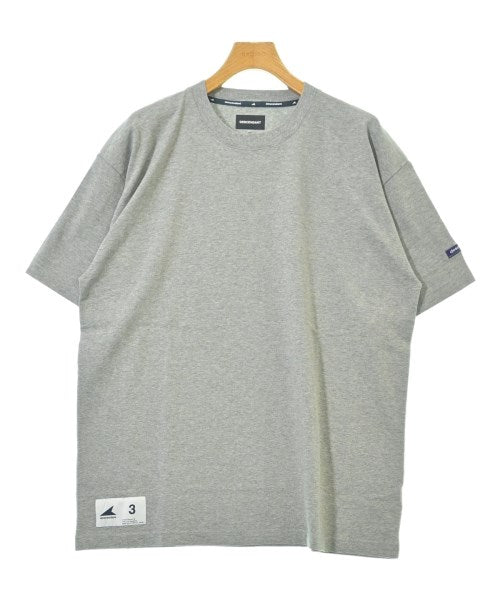 DESCENDANT เสื้อยืด/เสื้อท็อปส์