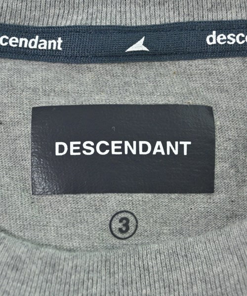 DESCENDANT เสื้อยืด/เสื้อท็อปส์